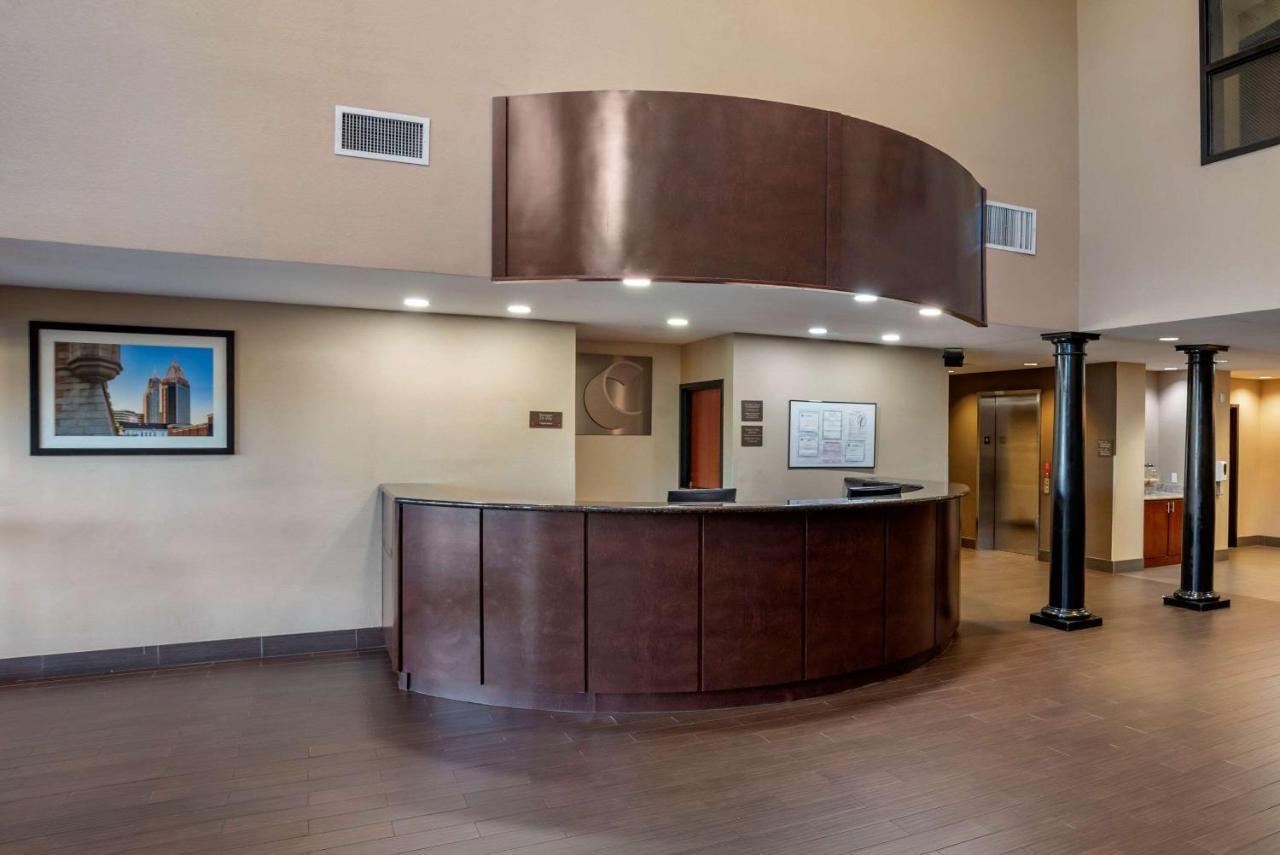 Comfort West Tillmans Corner Hotel 3*